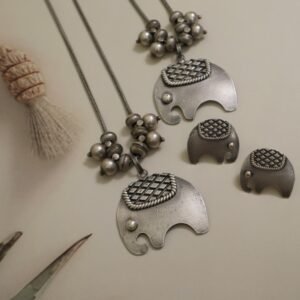 Hathi Silver Tone Neck Piece