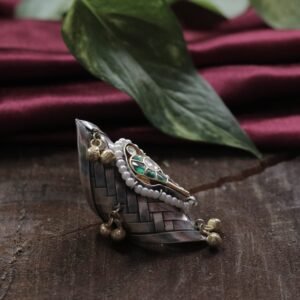 Deznoor Cocktail Ring